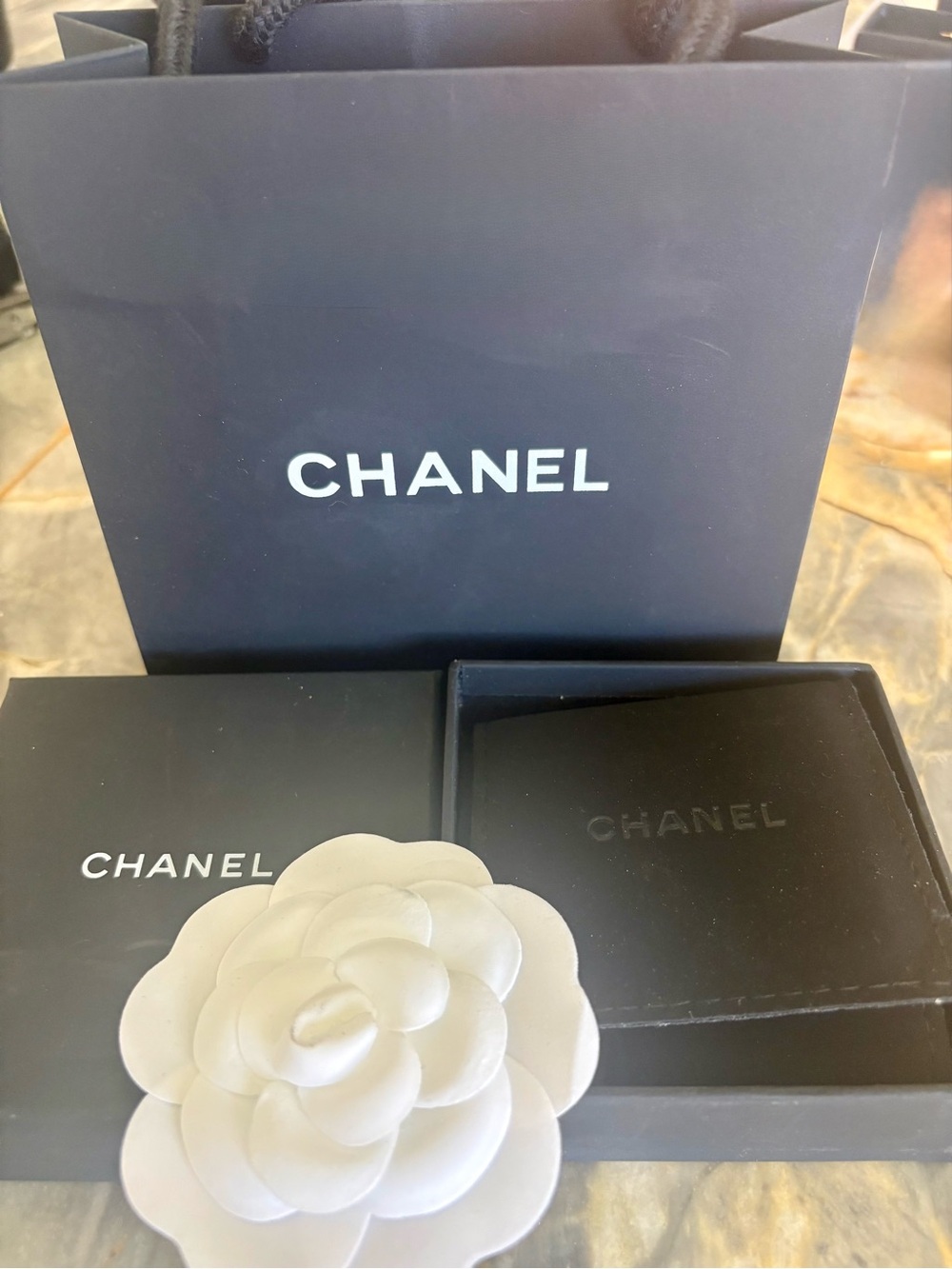 100% Authentic RARE CHANEL Gold Tone Crystal CC Logo Brooch Gold Bow Box Dust B - Picture 12 of 12